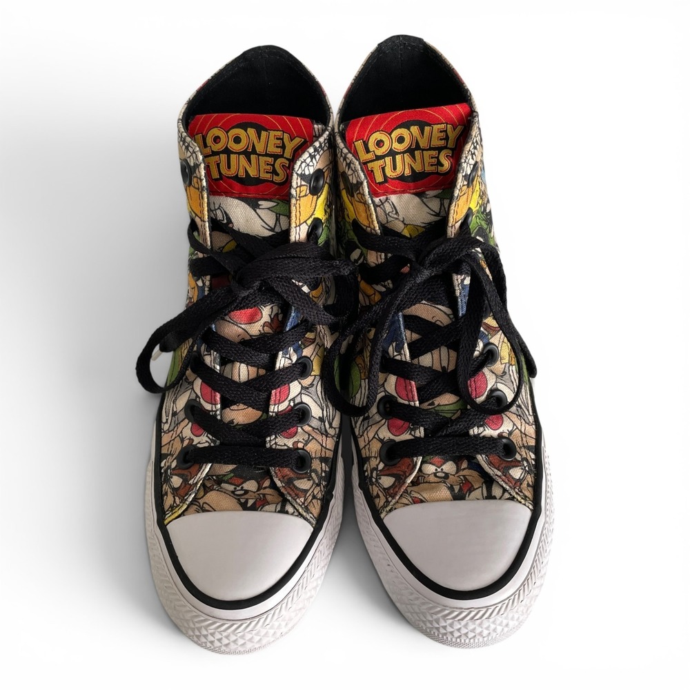 Converse Chuck Taylor All Star Looney Tunes 158235F‎ High Top Men 5 Women 7